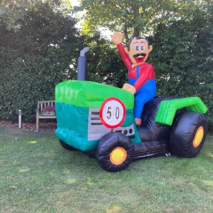 Abraham pop op tractor