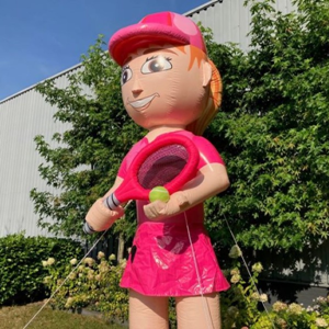 Sarah pop tennis