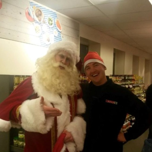Kerstman met Kerstkranjes