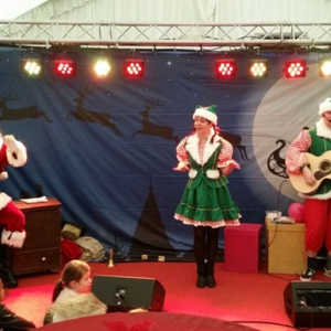 Kerstshow met Engel en Bengel