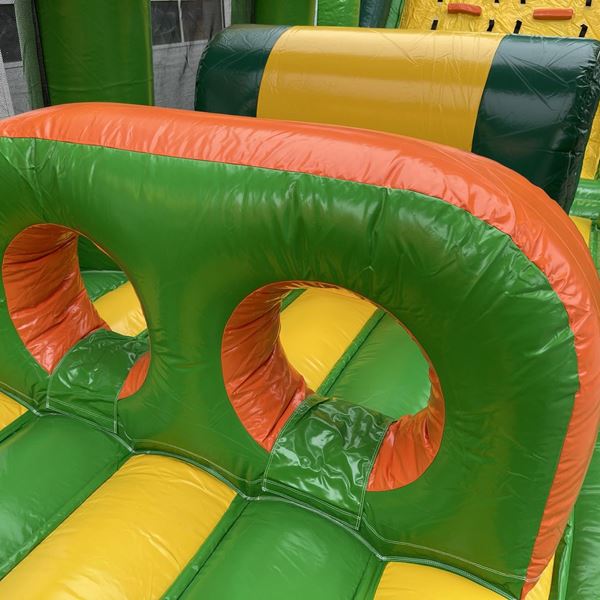 17 meter lange jungle run stormbaan
