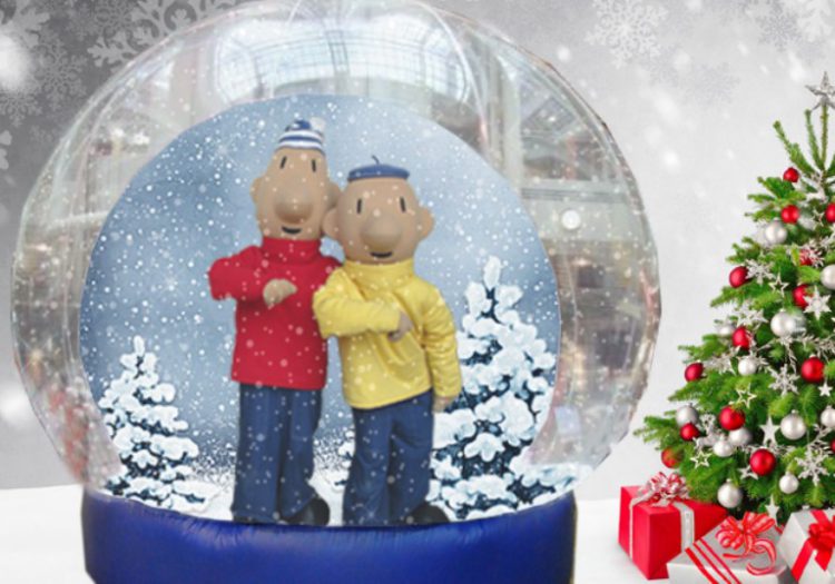 Buurman en Buurman in de snowglobe